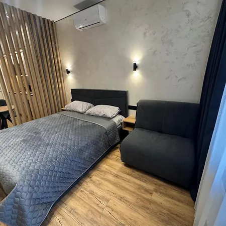 уютная квартира-студия возле аркадии Holiday home Odesa